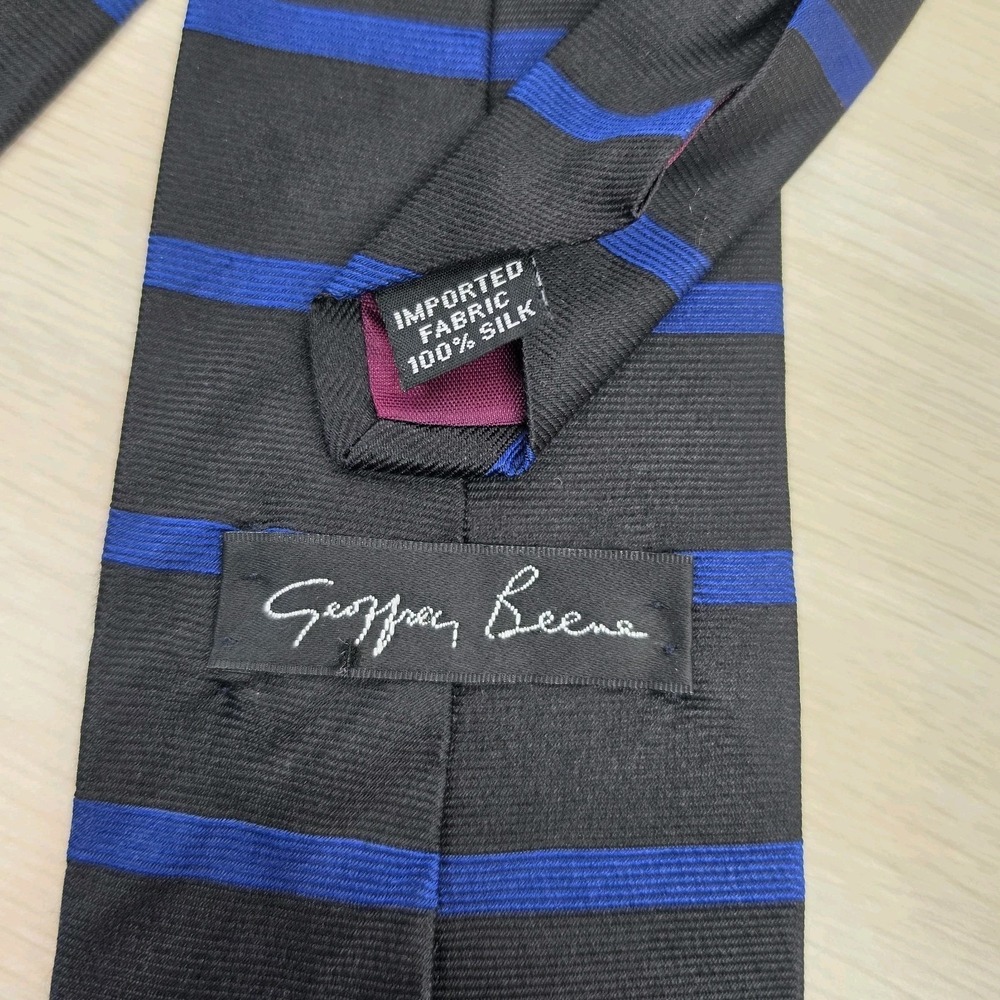 Geoffrey‎ Beene Men's Silk Necktie Woven Black With Blue Stripes USA Made